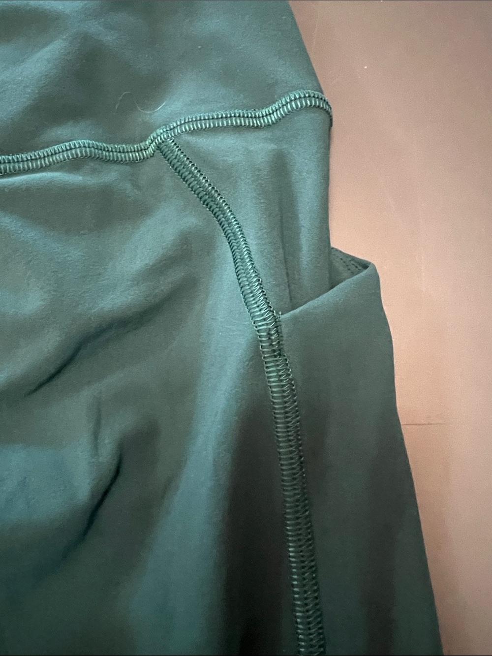 Lululemon High-Rise Leggings in Deep Green - Picture 3 of 5